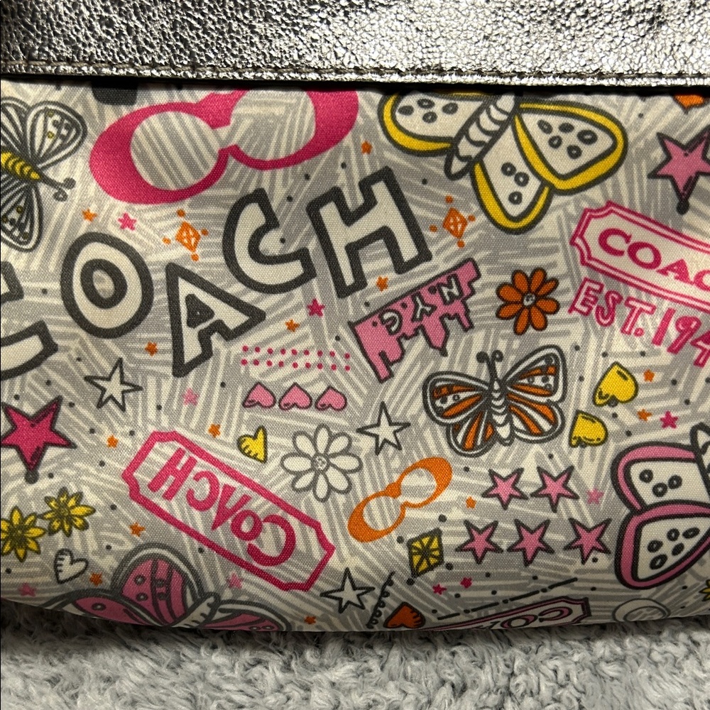 Coach Poppy Butterfly Graffiti Wristlet in Sateen Finish and Silver Hardware - Picture 3 of 11